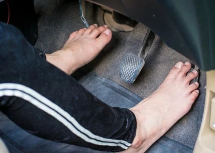 Drive Barefoot (Without Shoes) in Texas